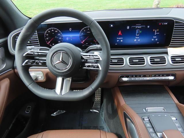 2024 Mercedes-Benz GLS 450 4MATIC 11