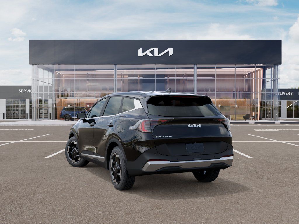 2027 Ebony Black Kia Sportage EX FWD