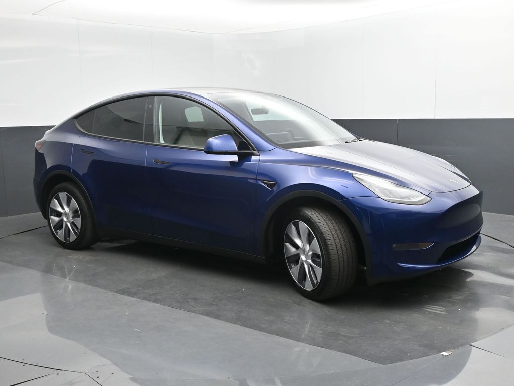 2023 Tesla Model Y Long Range Dual Motor All-Wheel Drive