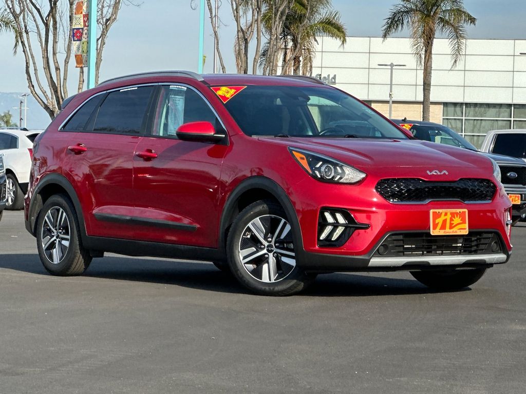 2022 Kia Niro LXS FWD