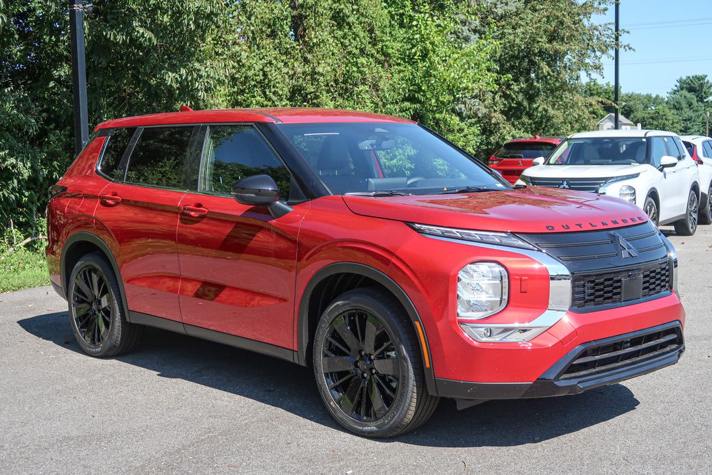 2026 Mitsubishi Outlander LE 2.5 S-AWC