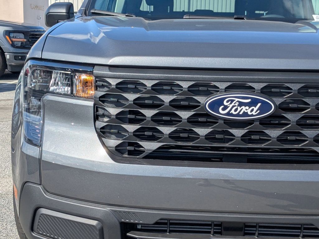 2025 Ford Maverick XL