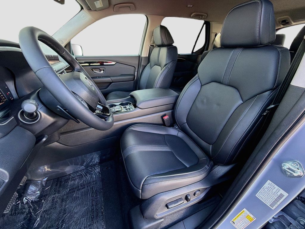 Thumbnail: 2026 Honda Pilot - 15