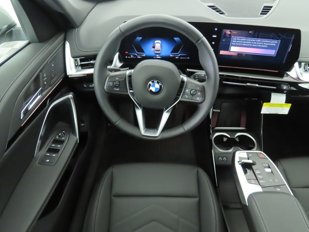 Thumbnail: 2025 BMW X1 - 10