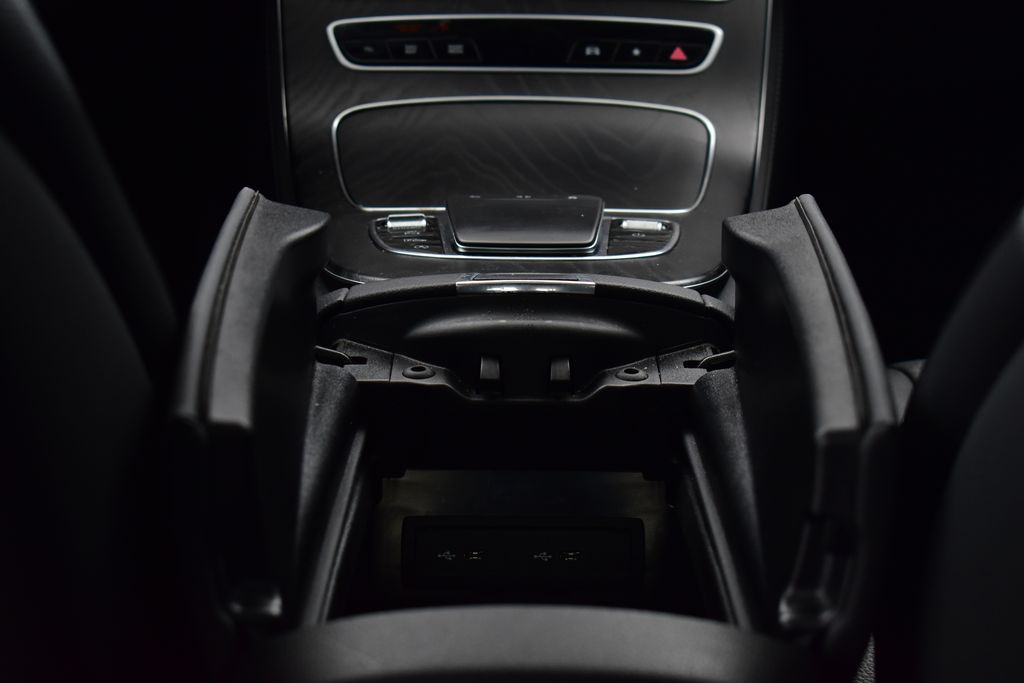 Thumbnail: 2023 Mercedes-Benz E-Class - 24