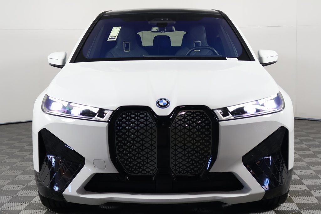 Thumbnail: 2024 BMW iX - 2