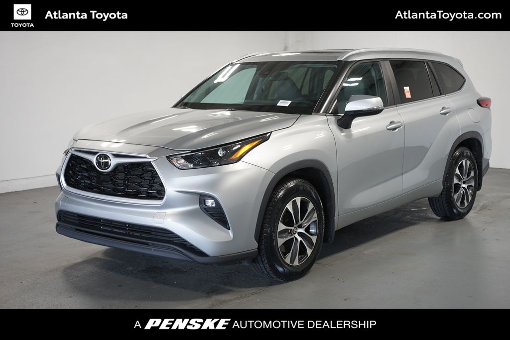 Thumbnail: 2023 Toyota Highlander - 1