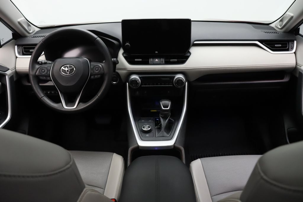 2024 Toyota RAV4 Limited 24