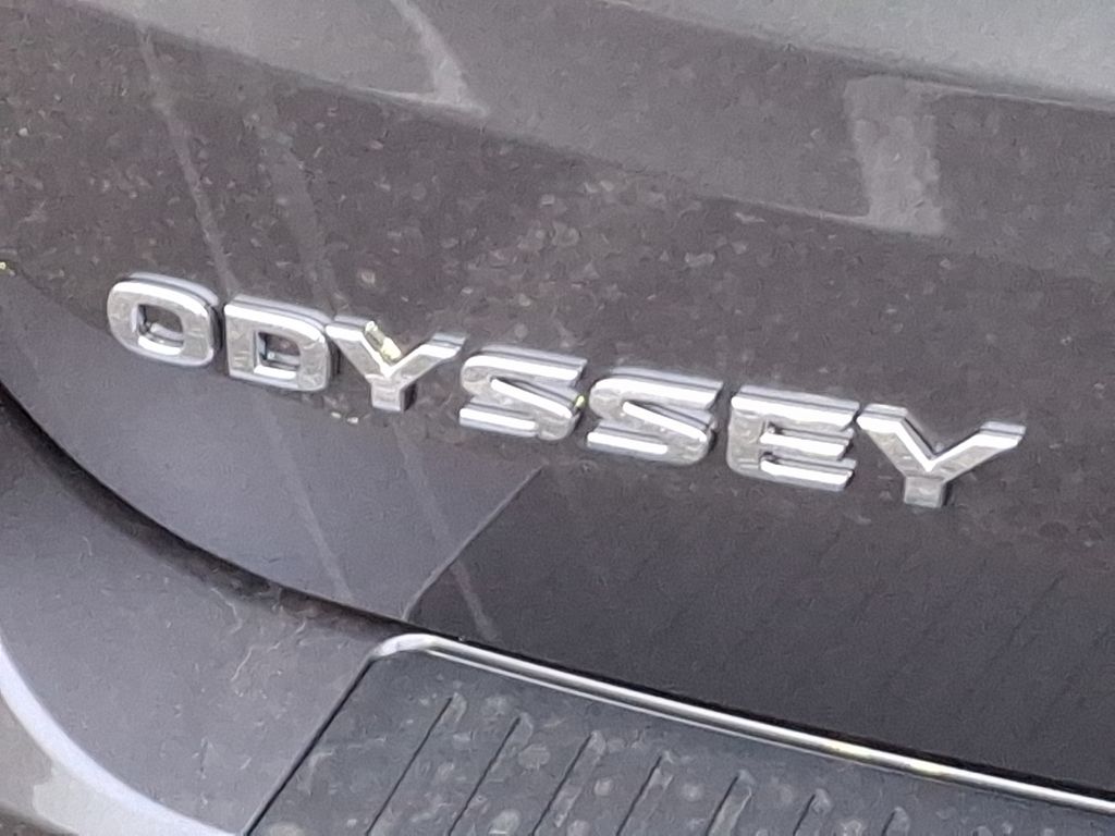 2025 Honda Odyssey EX-L 11