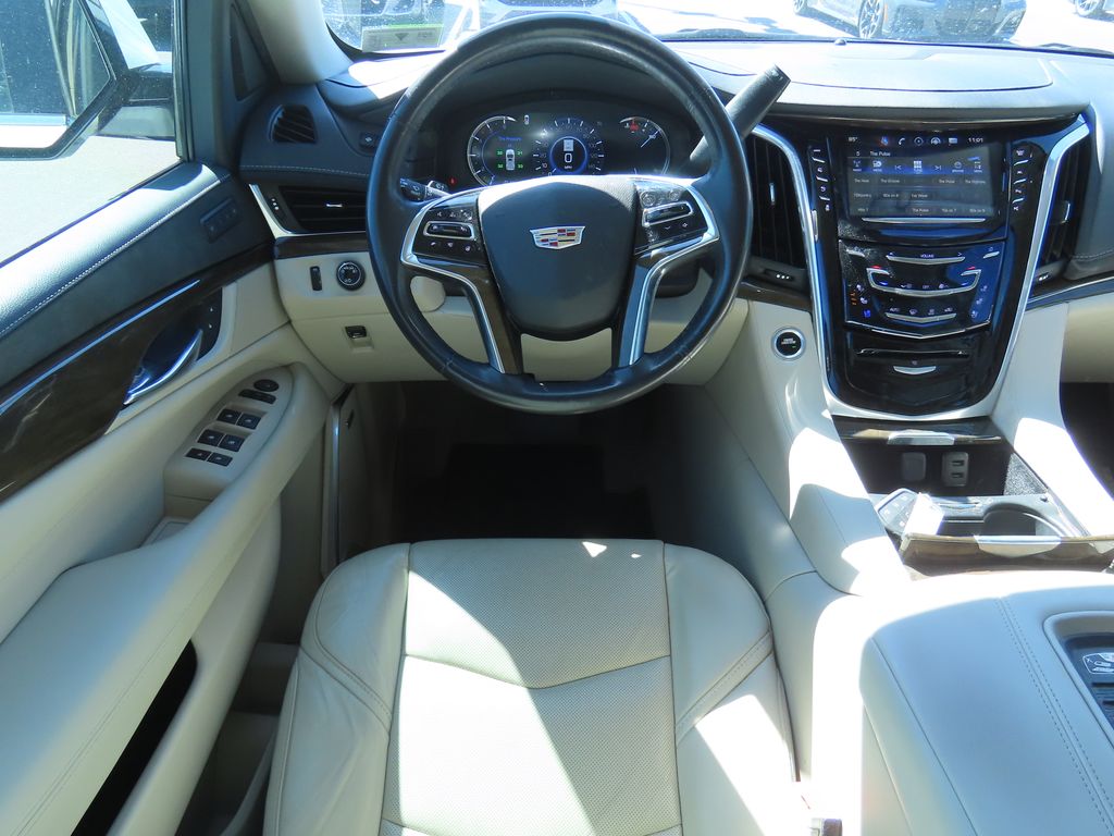 Thumbnail: 2020 Cadillac Escalade - 5