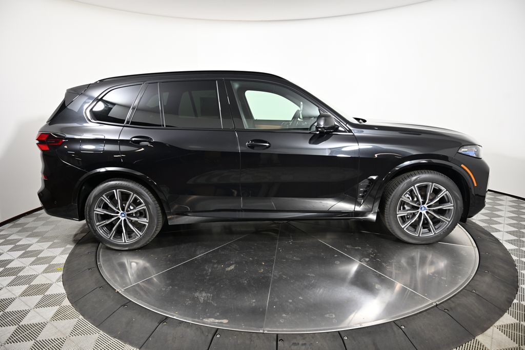 2025 BMW X5 xDrive50e 6