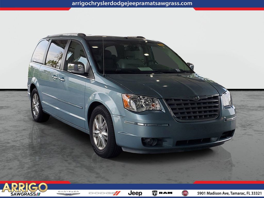 2008 Chrysler Town & Country Limited