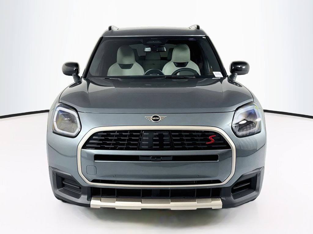 Thumbnail: 2027 MINI Cooper Countryman - 2