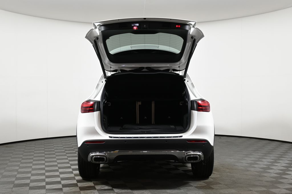 Thumbnail: 2025 Mercedes-Benz GLA - 26