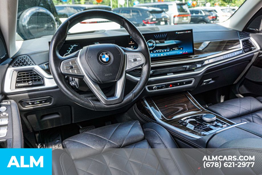 Used 2024 Black BMW xDrive40i image 30