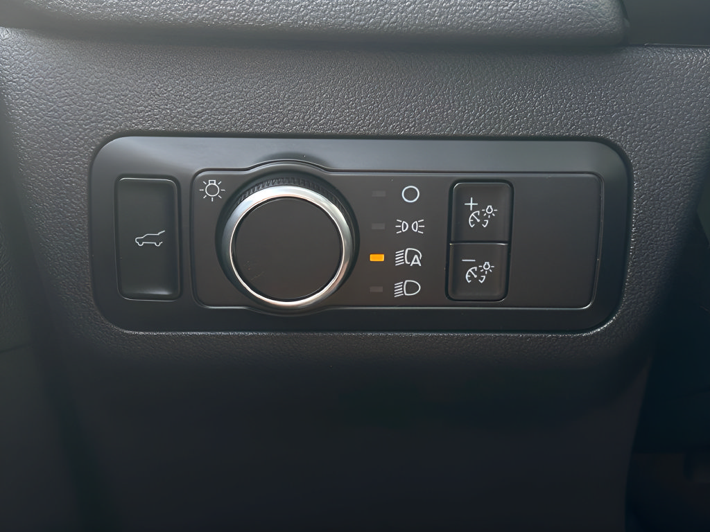 Certified Used 2025 Gray Ford Active image 22