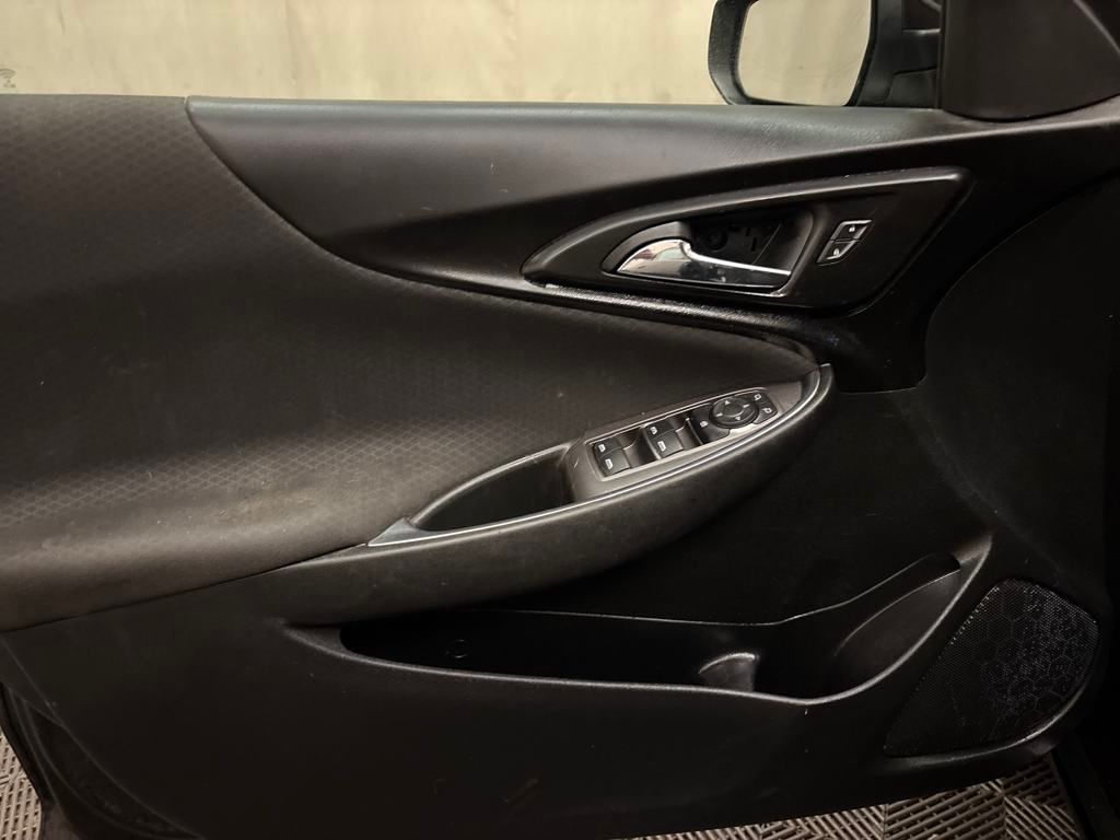 Used 2020 Chevrolet Malibu For Sale in Bedford, OH