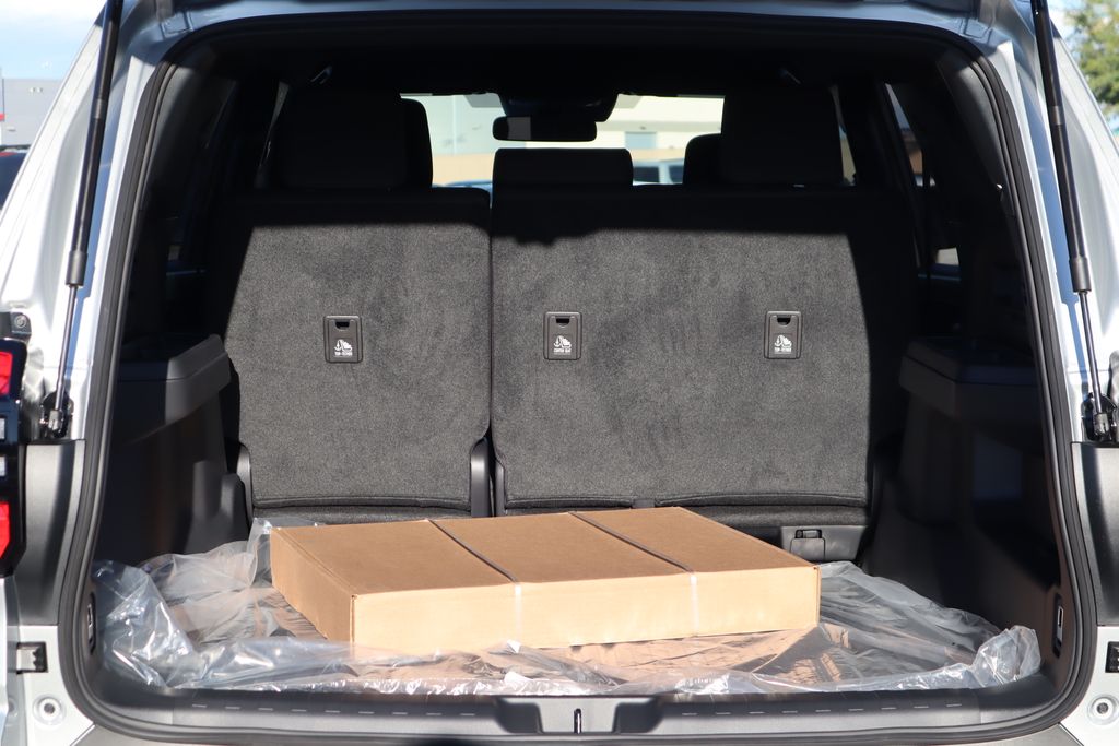 Thumbnail: 2025 Toyota 4Runner - 27