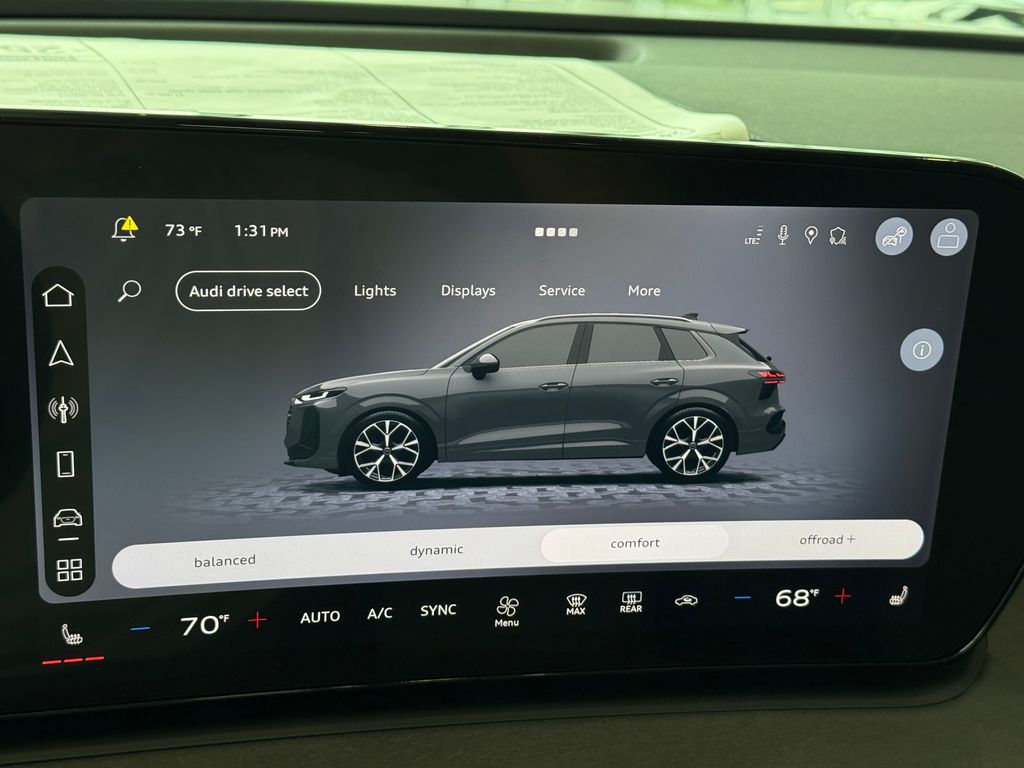 Thumbnail: 2026 Audi Q3 - 30