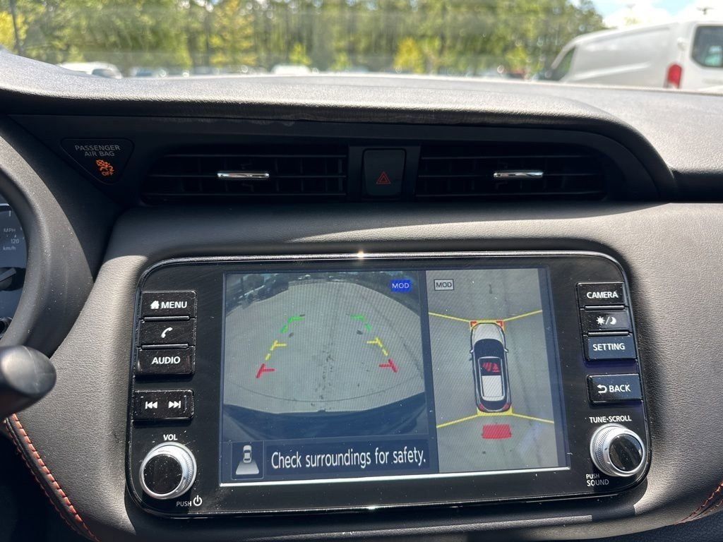 2023 Super Black Nissan Kicks SR FWD SUV