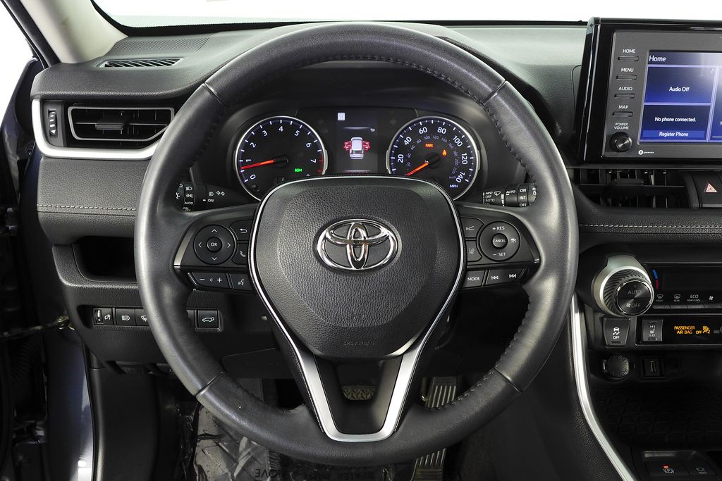Thumbnail: 2020 Toyota RAV4 - 27