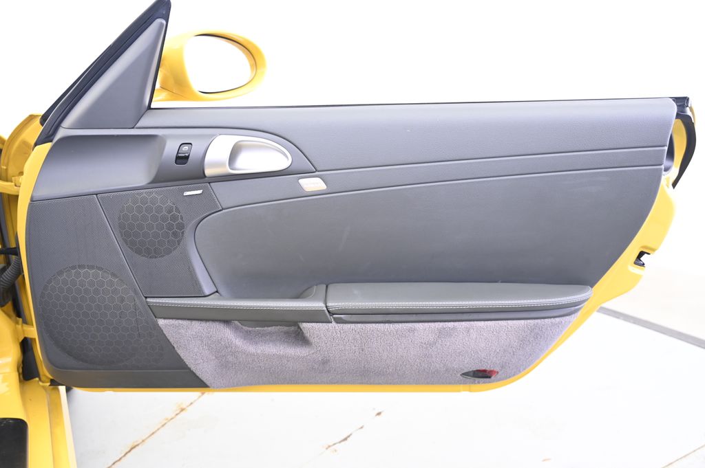 Thumbnail: 2005 Porsche Boxster - 17