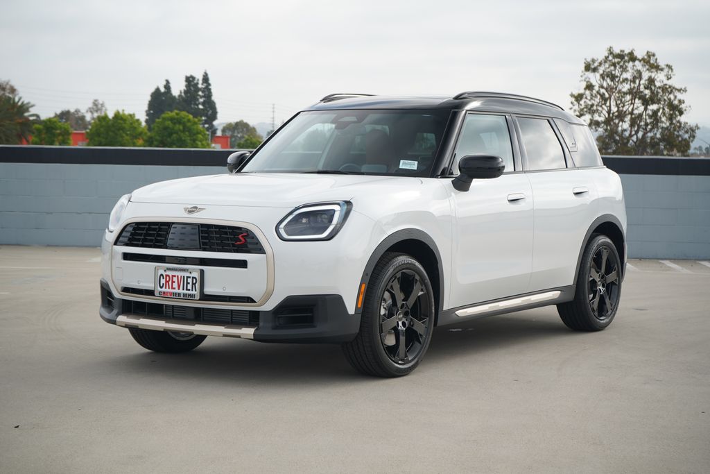 Thumbnail: 2027 MINI Cooper Countryman - 1