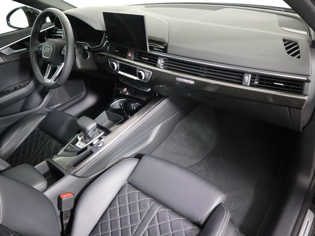 Thumbnail: 2022 Audi S4 - 18