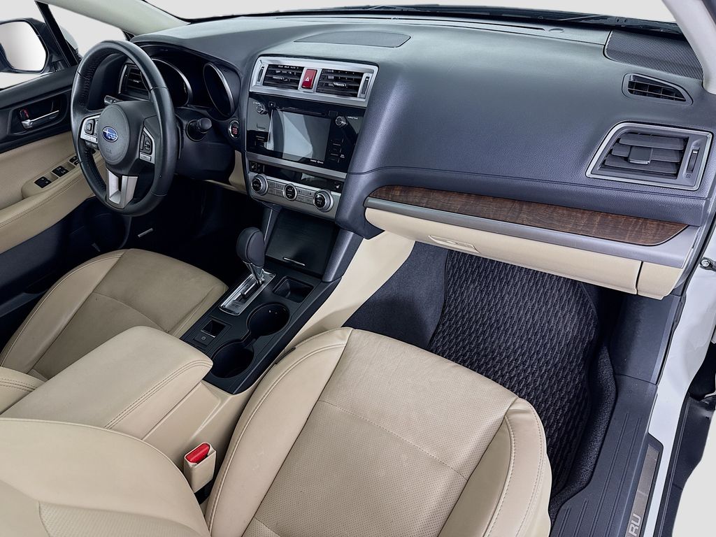 Thumbnail: 2017 Subaru Outback - 17