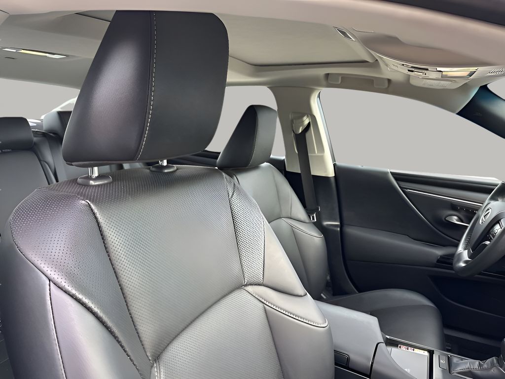 Used Car 2024 Lexus Es  350 For Sale Under $40,000 In Austin, Texas