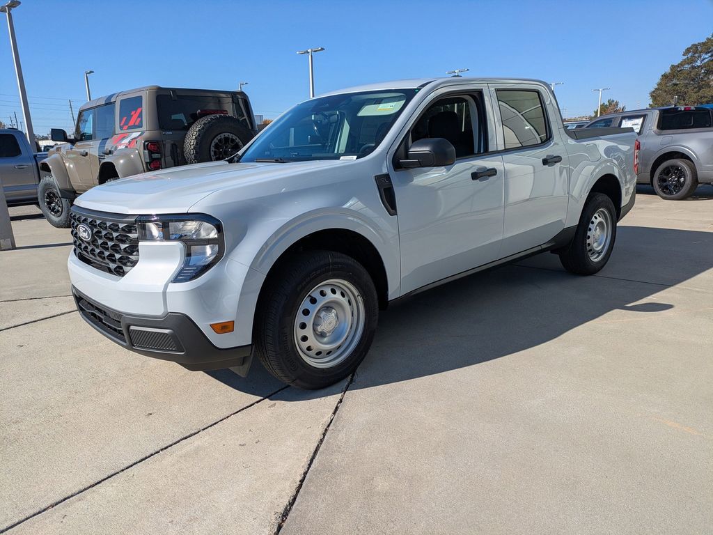 2025 Ford Maverick XL