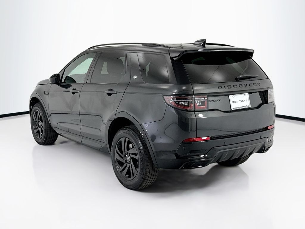 Thumbnail: 2026 Land Rover Discovery Sport - 7