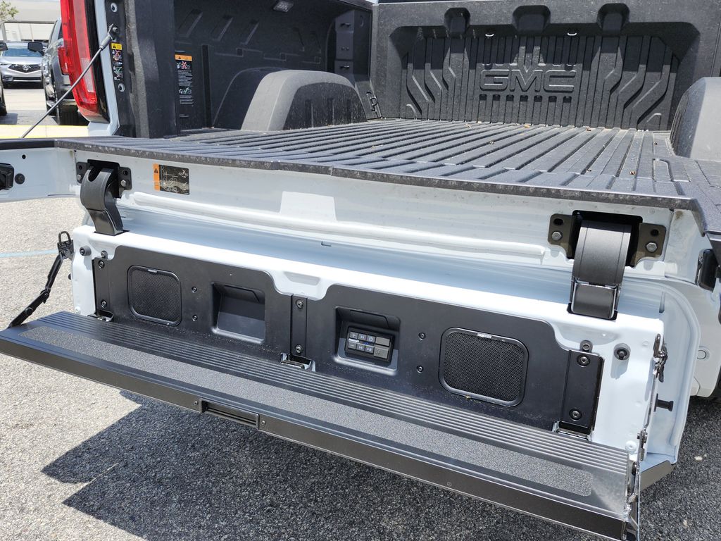new 2026 GMC Sierra 1500 car, priced at $72,699