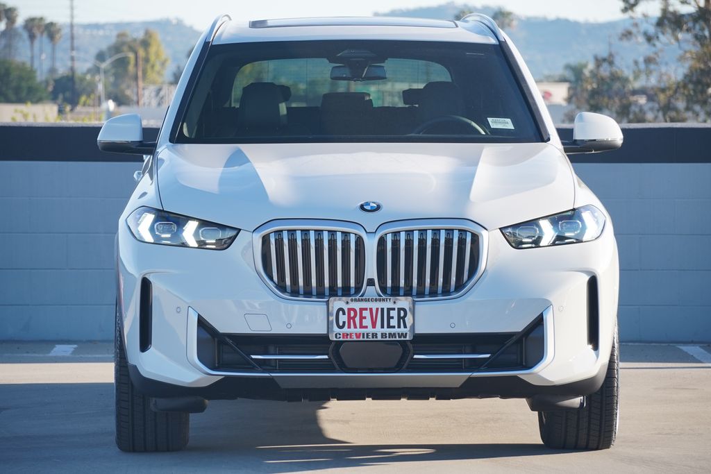 Thumbnail: 2026 BMW X5 - 2