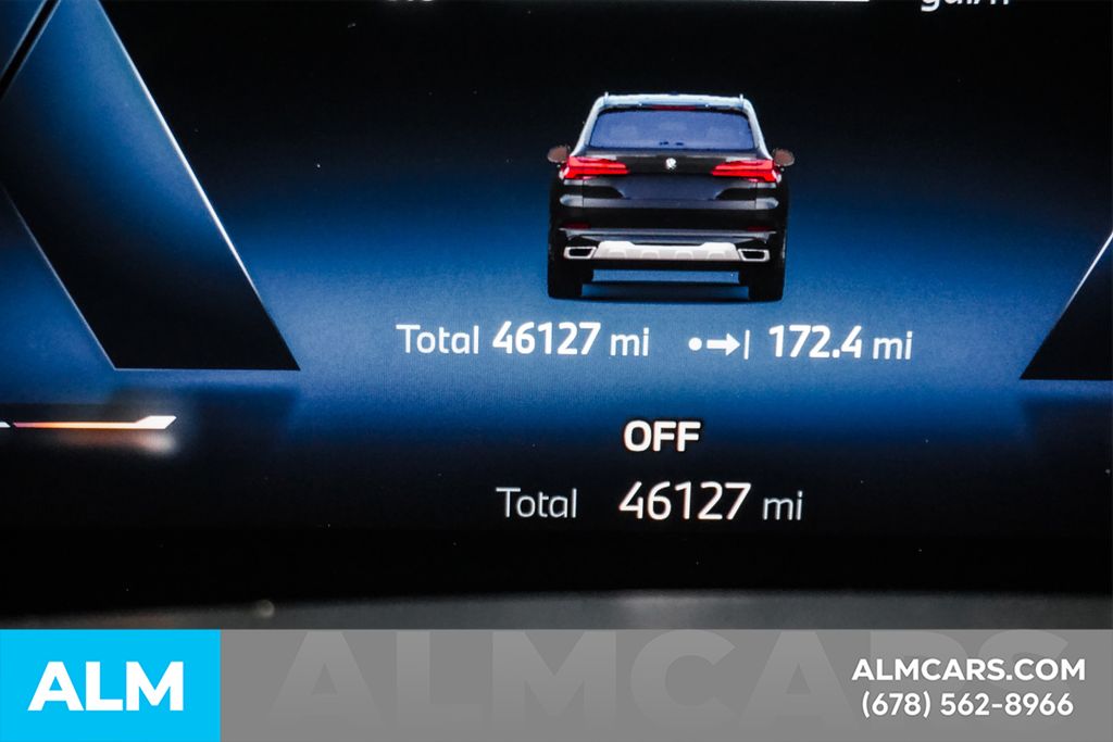 Used 2024 Black BMW sDrive40i image 59