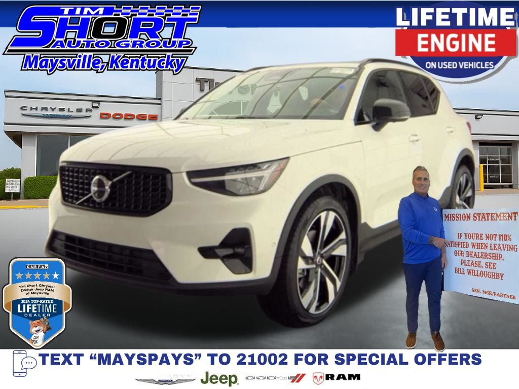 2024 Volvo XC40