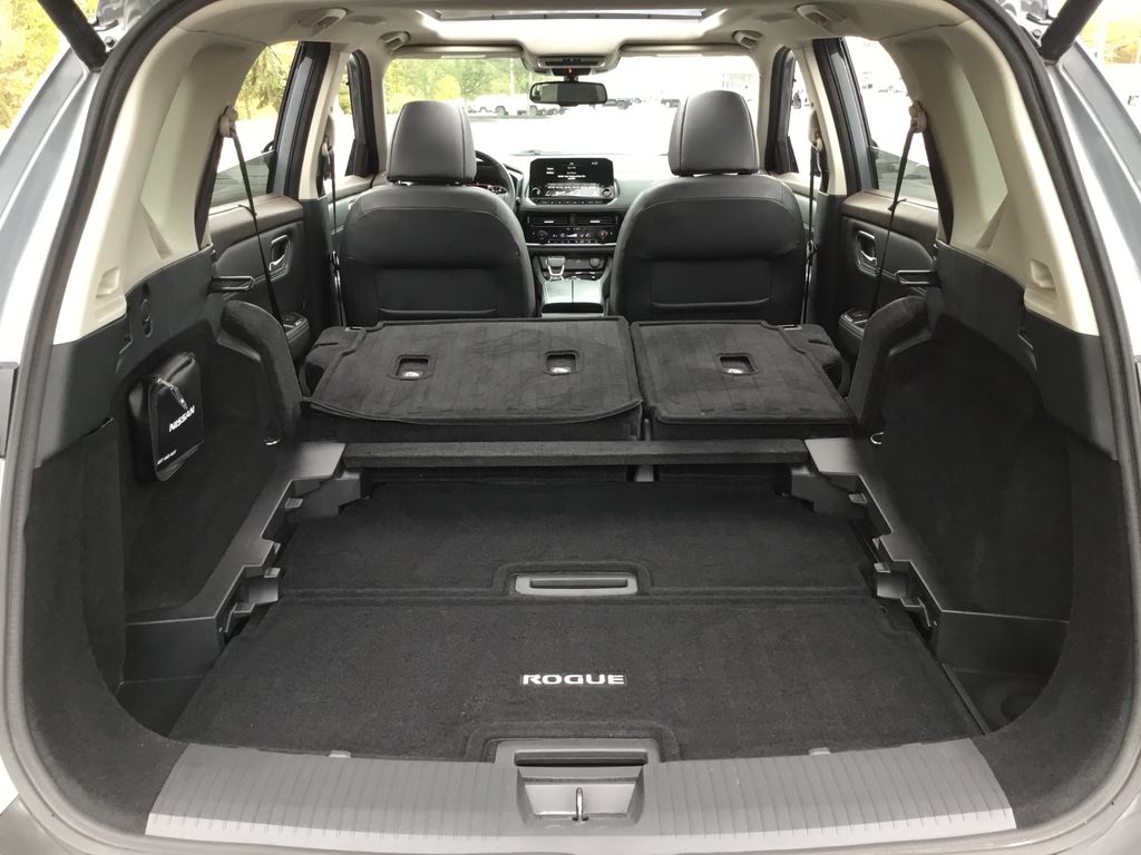 Thumbnail: 2021 Nissan Rogue - 17