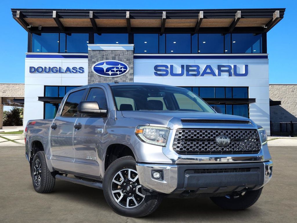 2018 Toyota Tundra SR5 CrewMax 5.7L 4WD