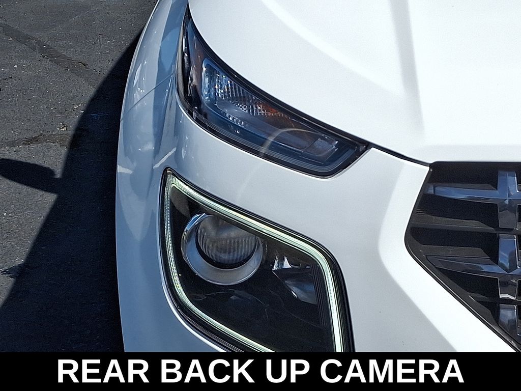 Thumbnail: 2025 Hyundai Venue - 10