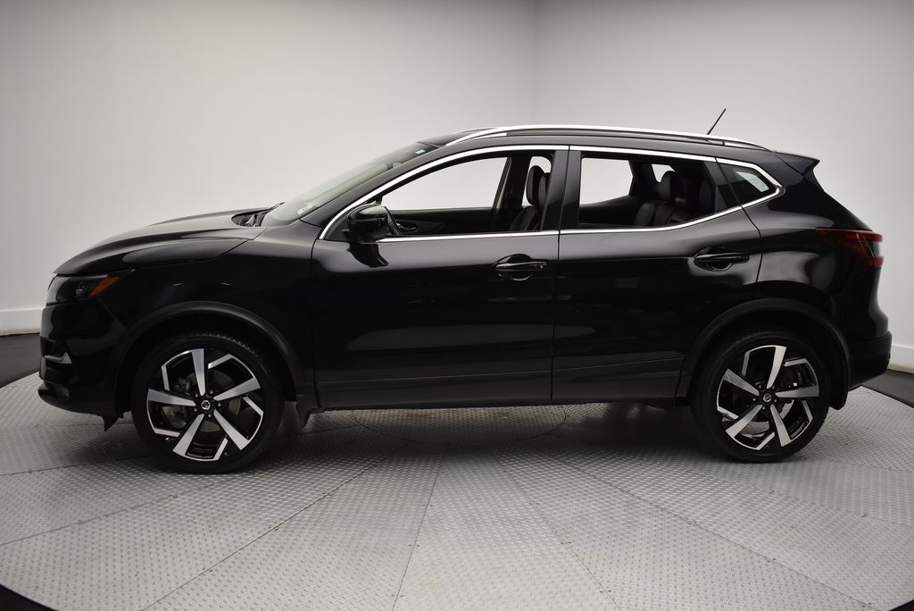 2020 Nissan Rogue Sport SL 8