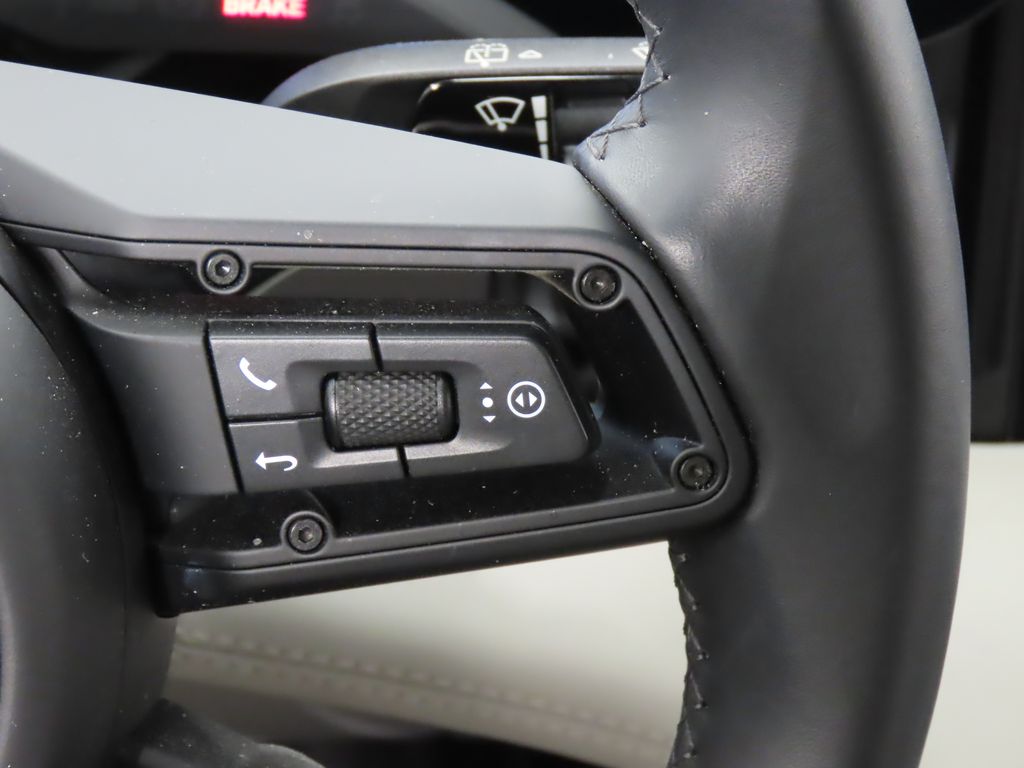 Thumbnail: 2024 Porsche Taycan - 21