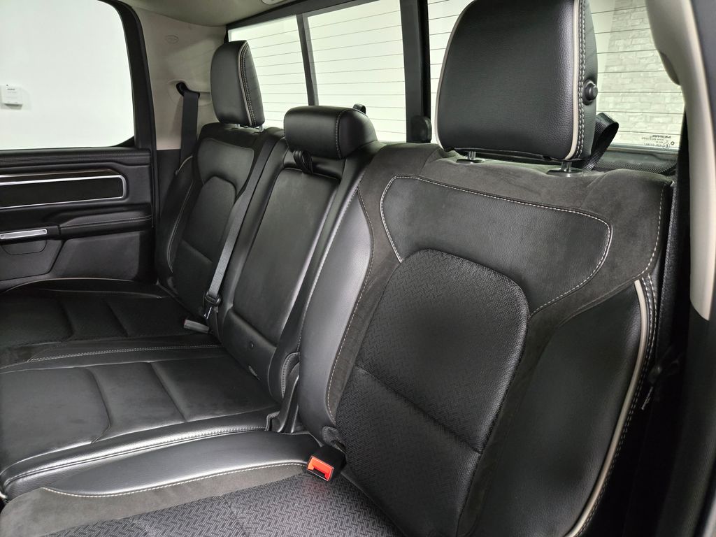 2022 RAM Ram 1500 Pickup Laramie - Photo 34
