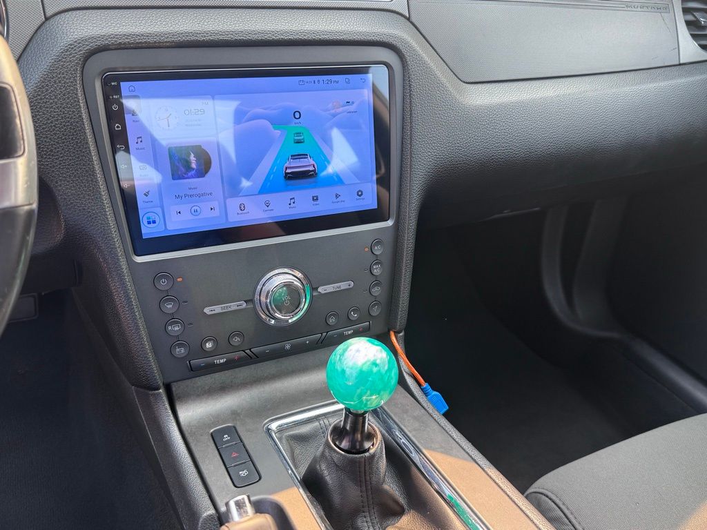 2014 Ford Mustang V6