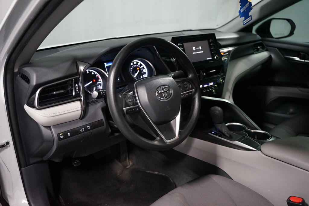 Thumbnail: 2022 Toyota Camry - 6