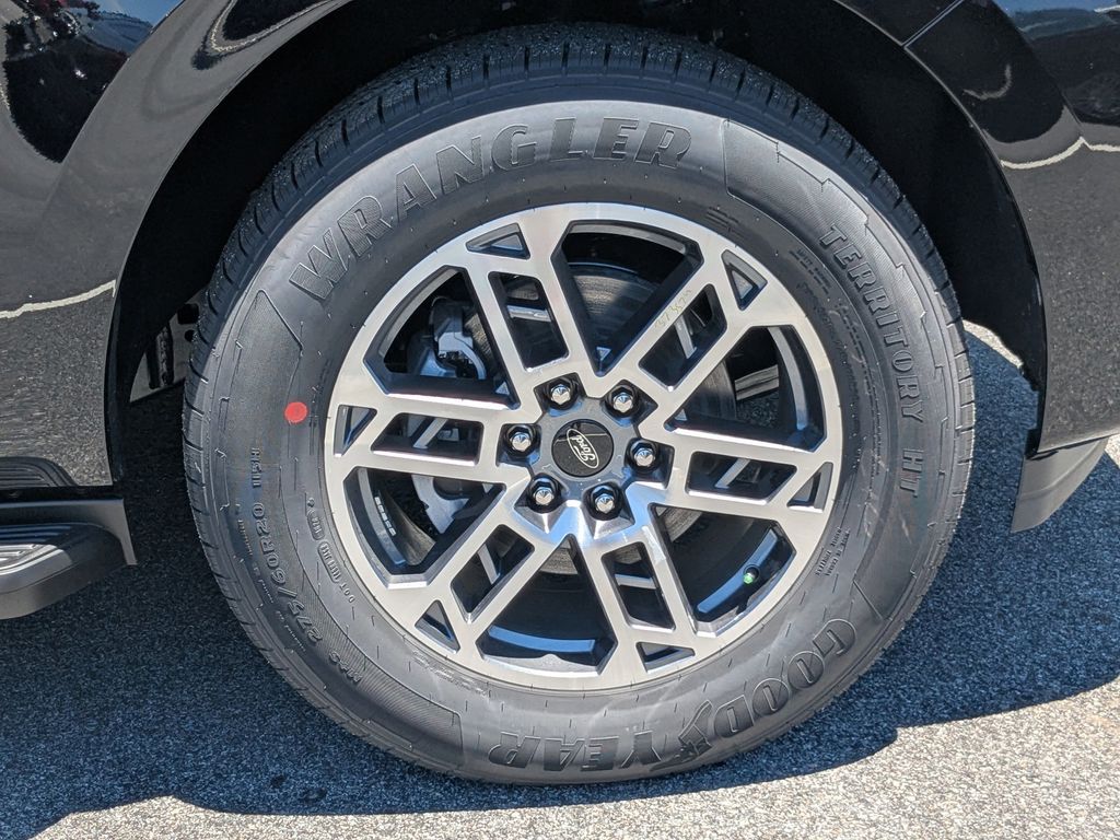 2026 Ford Expedition Max Active MAX