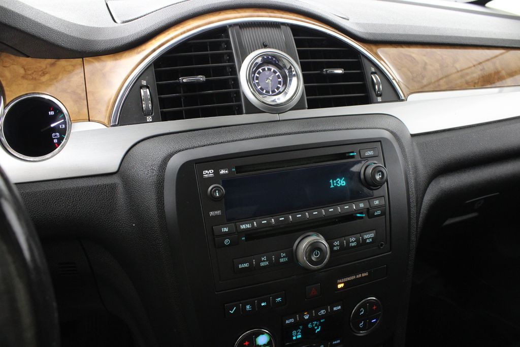 Used 2011 Buick Enclave for sale in 