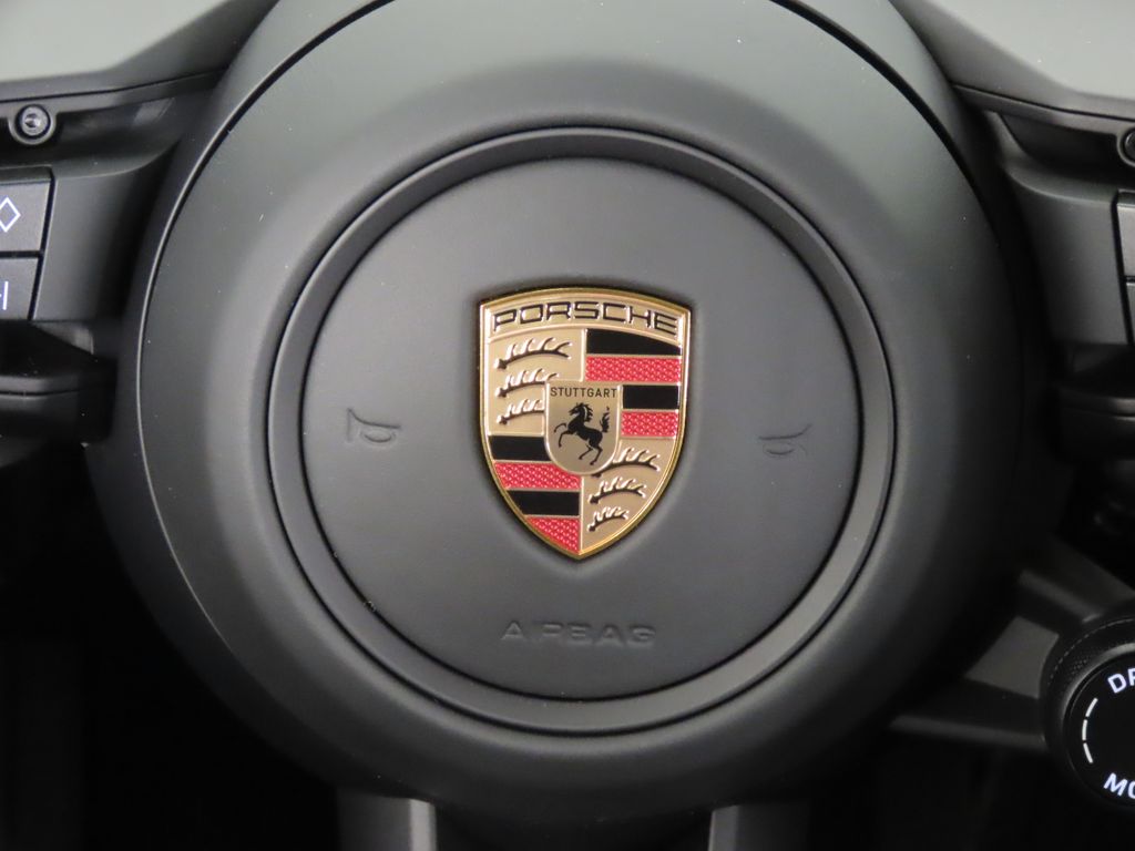 Thumbnail: 2026 Porsche Taycan - 21