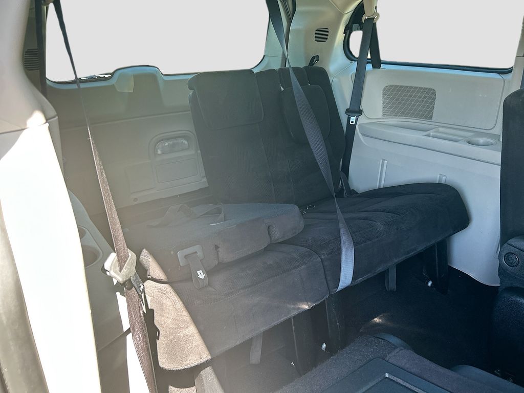 Thumbnail: 2014 Dodge Grand Caravan - 25