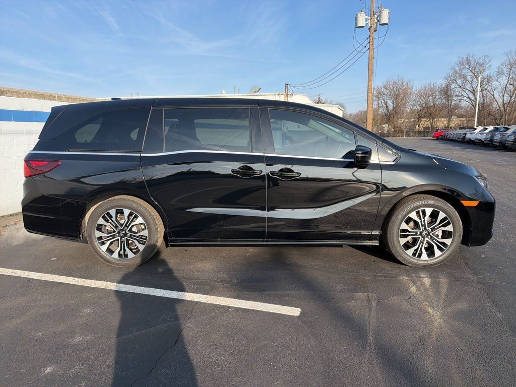 Thumbnail: 2026 Honda Odyssey - 6