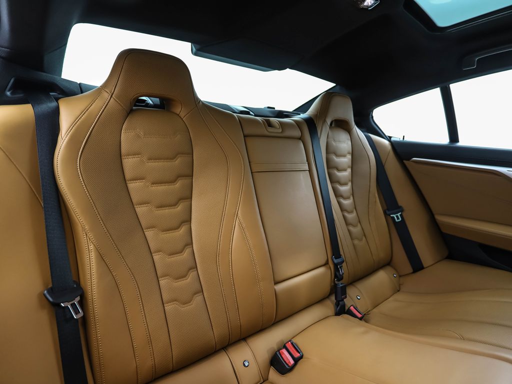 Thumbnail: 2023 BMW 8 Series - 27